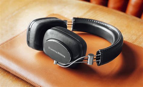 P7 Wireless Headphones By Bowers And Wilkins Gadget Flow