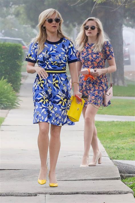 Reese Witherspoon Out With Her Daughter Ava Elizabeth Phillippe In