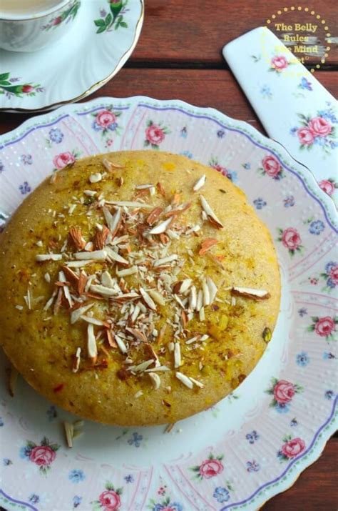 So try this recipe and surely share your experience with me in comments. Pressure Cooker Semolina cake | Recipe | Cooker cake ...