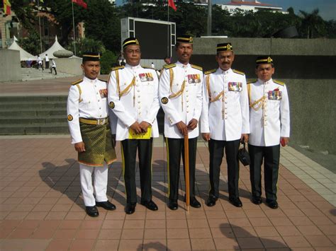 32 Uniform Tldm Malaysia