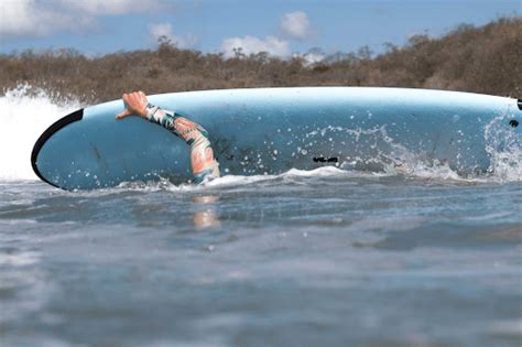 Surfing In Punta Mita When To Turtle Roll And When To Duck Dive
