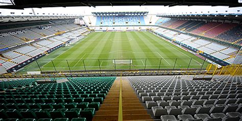 Cercle brugge ksv, stamnummer 12, is een belgische voetbalploeg die uitkomt in de jupiler pro league. Jan Breydelstadion - Club Brugge K.V. / K.S.V. Cercle Brugge