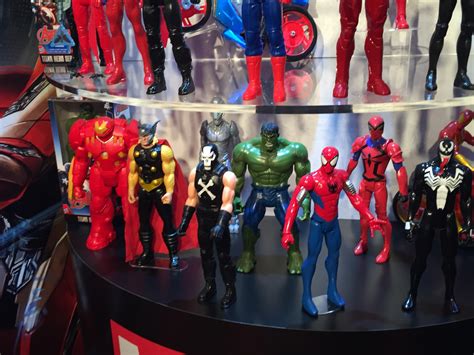 Toy Fair 2016 Marvel Titan Hero Figures Photos Crossbones Marvel