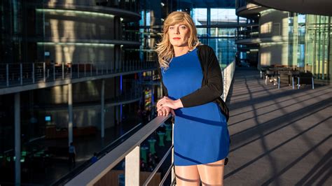 Trans Politikerin Tessa Ganserer K Mpft Gegen Das Transsexuellengesetz Politik