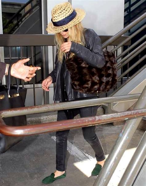 Mkmary Kate Olsen Fashion Blog Lax Airport Straw Hat Blue Ribbon Ribbed