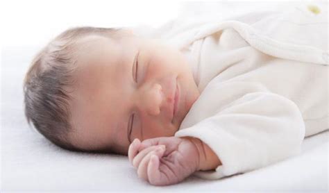 Tips Om Je Baby Veilig Te Laten Slapen Bij Warmte Gezondheid Be