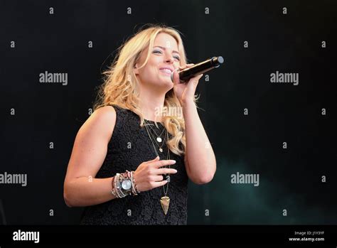 Crissie Rhodes With British Country Music Duo The Shires Performing At