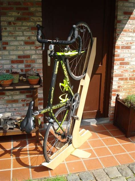 I'm currently struggling myself to find the best storage solution for a bike inside an apartment and the idea of a diy bike rack is starting to sound more. Ready To Roll: DIY Ideas for Making Your Own Bike Stand ...