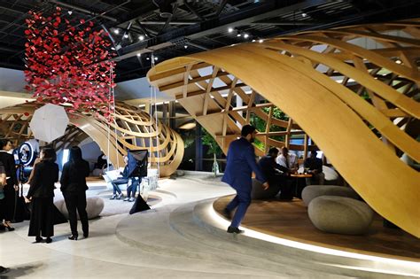 See more ideas about dubai desert, camel, dubai. Jetex FBO: A Luxury Private Jet Terminal in Dubai | Dubai ...