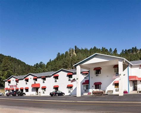 Maybe you would like to learn more about one of these? Econo Lodge Mt. Rushmore Memorial - UPDATED Prices ...