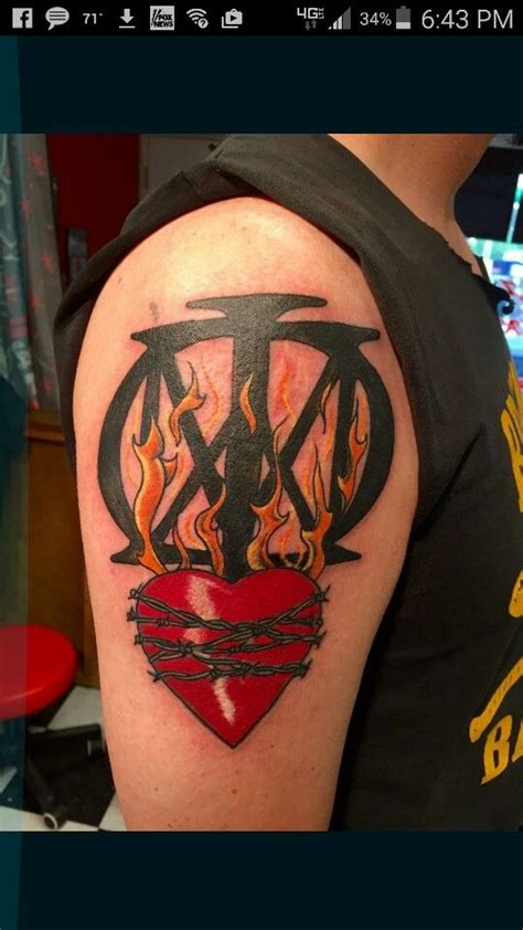 Newly Revamped Dream Theater Tat Tatuagem