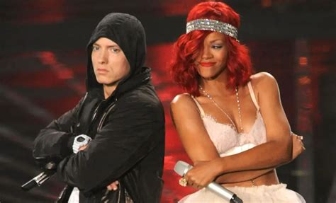 eminem and rihanna s love the way you lie video reaches 2 billion views on youtube