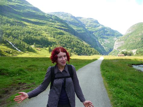 The Crappy Travel Blog 2 Naked In Norway Oslo To Flam