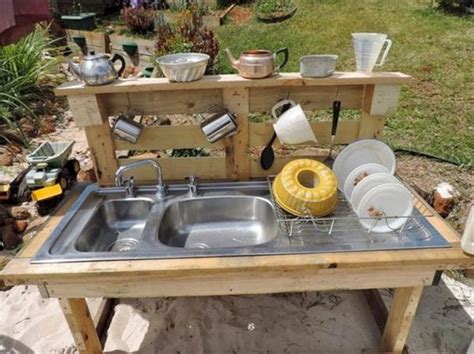 25 Easy Outdoor Camping Kitchen Ideas For Comfortable Camping