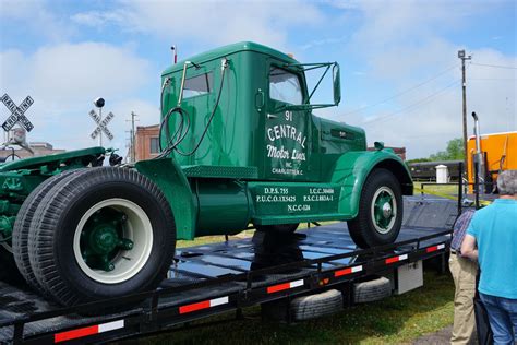 Lester J Brown Antique Truck Show Nc Transportation Museum