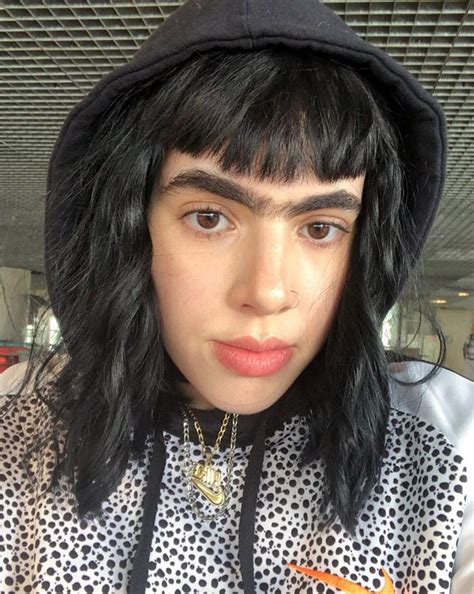 Unibrow Movement Is The Latest Instagram Beauty Trend Unibrow