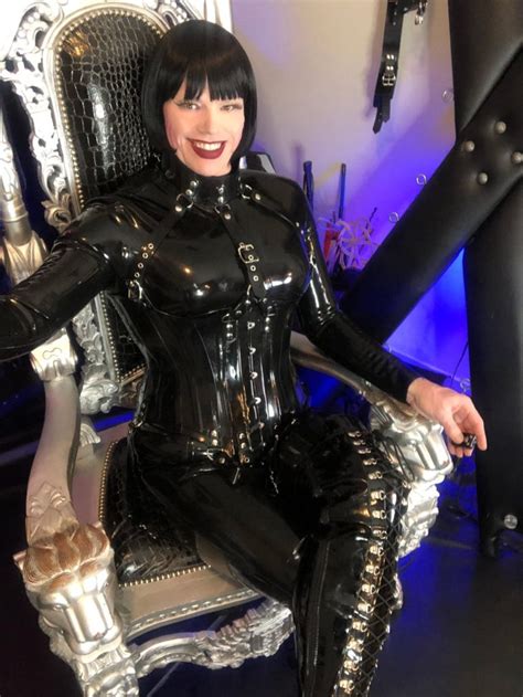 Aug 18, 2021 · ts. Feature Interview - TS Mistress Mia - Domme Addiction