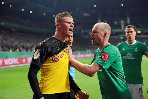 Erling Haaland In Angry Bust Up During Dortmund Loss To Werder Bremen