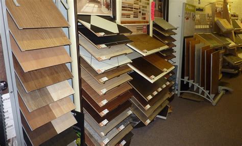 Just 6mm thick, these slabs can be laid over existing floors, making it possible to renovate spaces more easily, quickly installing slabs without the need for demolition. Gallery