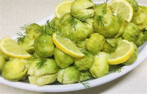 Brüksel lahanası yemeği tarifi nedir? 10 DAKİKADA NEFİS BRÜKSEL LAHANA SALATASI ( VİDEOLU ...