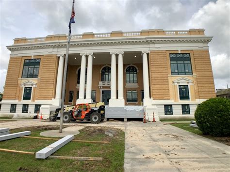 The Sumter County Courthouse Was Built In 1907 By The Architect William