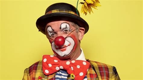 First Person Matthew Faint ‘i Run The Clown Egg Register
