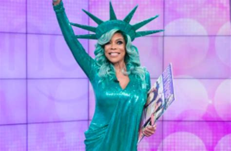 Wendy Williams Faints On TV Passes Out Due To Costume VIDEO