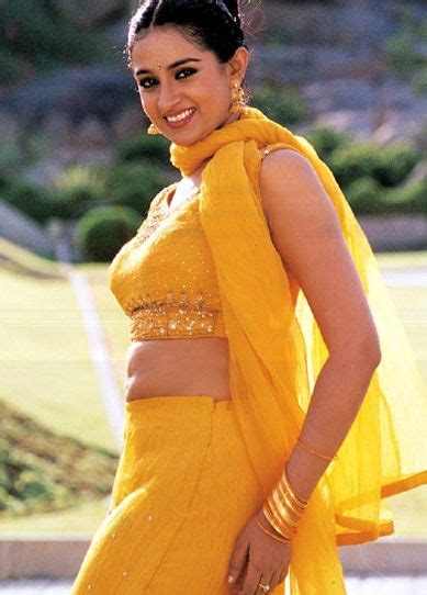Laya Telugu Actress Acs1 5 Hot Saree Pics