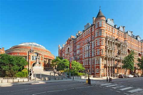 What Is South Kensington Known For
