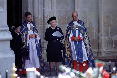 Diana's funeral took place in westminster abbey on 6 september 1997. Princess Diana 20th Anniversary - Remembering Lady Diana's ...