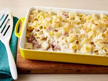 Bake at 425f for 10 minutes. Baked Rigatoni with Bechamel Sauce : Recipes : Cooking ...