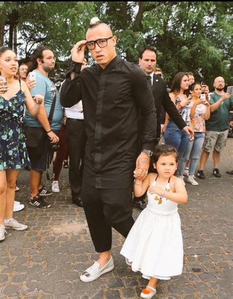 4 numara kimdi ya roma'da? Pin on Nainggolan