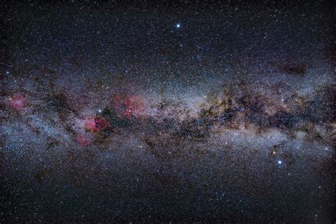 Milchstraße Im Sternbild Schwan Spektrum Der Wissenschaft