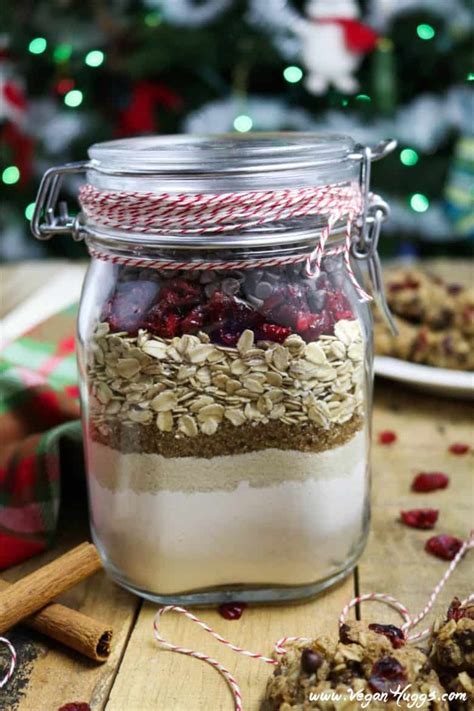 We like food, drink, clothing, beauty. Homemade Vegan Food Gifts for Christmas - Delightful Vegans
