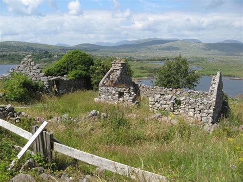 Cottage Ruins © Jonathan Wilkins Geograph Britain And Ireland