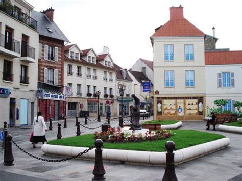 Trip.com introduces detailedly poissy travel guides of 2020, where large number of poissy attractions in 9 are collected, and tourists can find travel. Poissy s'impose