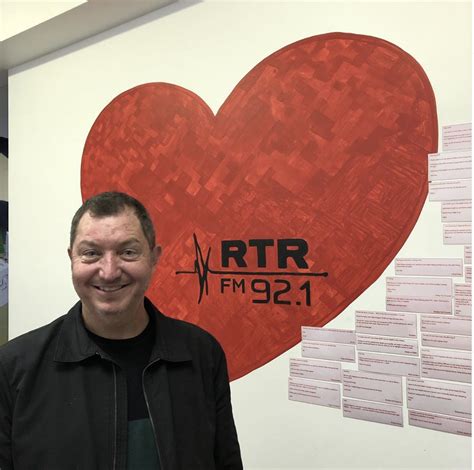 Peter Barr Reunites With Breakfast Rtrfm The Sound Alternative