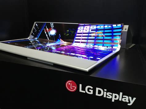Lg Trotting Out Its Rollable Oled Display To Society For Information