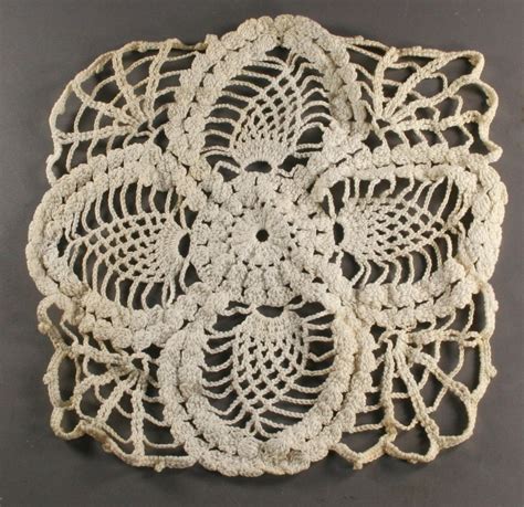 My doily came out 20 inches in diameter. Crochet Doilies-Revival? | Rose\'s Buttons Blog
