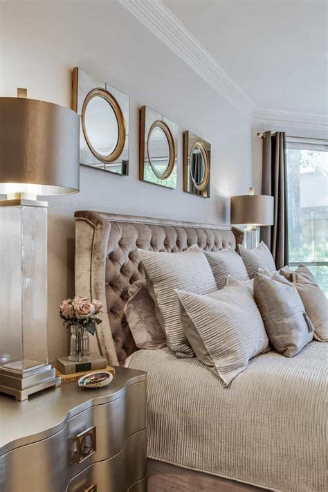 Diy decor for the home inspiration for home decor and styling. Cool Ways To Bring Velvet Decor Into Your Home
