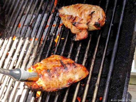 How To Bbq Skinless Boneless Chicken Breast On A Gas Grill 101