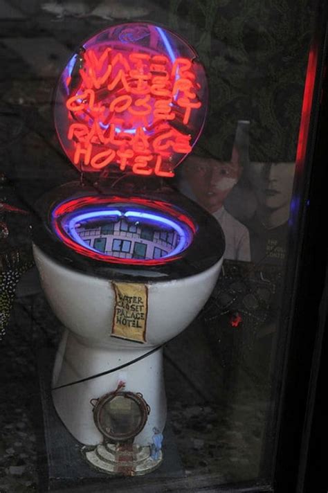 15 Of The Strangest Toilets From Around The World Cool Toilets
