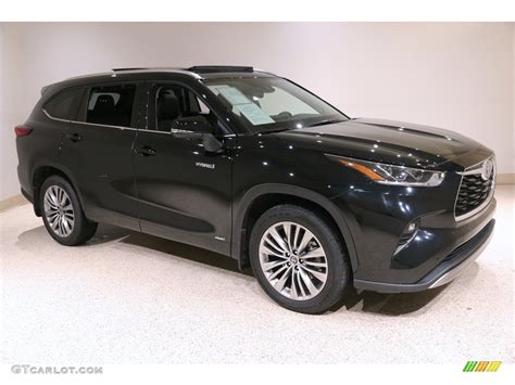 2021 Midnight Black Metallic Toyota Highlander Hybrid Platinum AWD