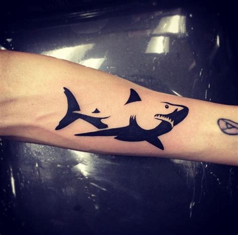 Shark Tattoo 40 Tattoo Ideen Die Die Schönheit Dieser Tiere Beweisen