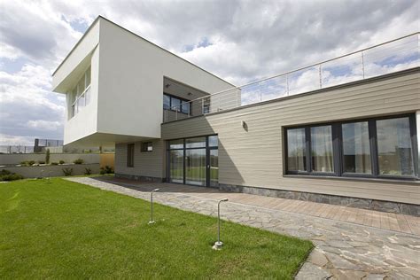 10 Contemporary Homes That Showcase Russian Architecture