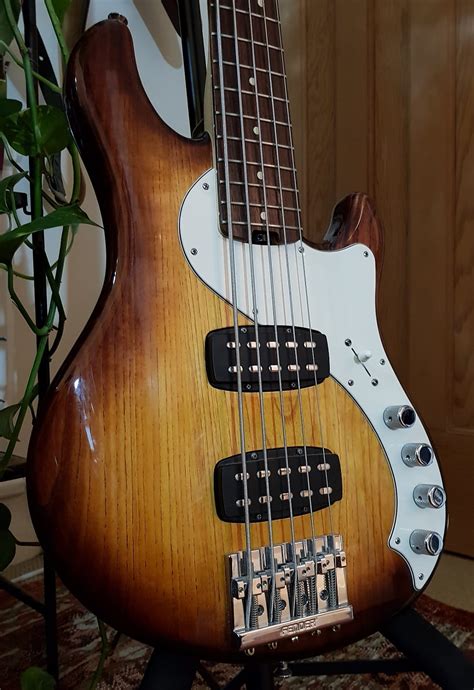 Fender American Deluxe Dimension Bass V 5 String Hh Sunburst Reverb