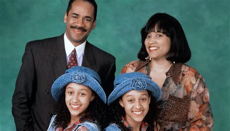 “moesha ” “sister sister ” and more classic black sitcoms come to netflix in push for more