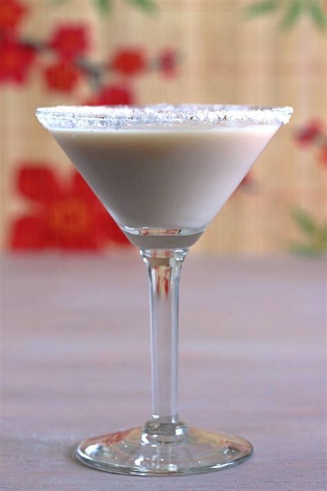 Caramel vodka is regularly served as shots here in benidorm, but if you are missing it at home, try this simply homemade caramel vodka recipe. Caramel Candy {MixThatDrink Original} - Mix That Drink