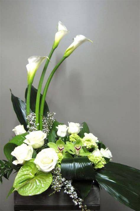 34 Amazing Unique Flower Arrangements Ideas For Your Home Decor - MAGZHOUSE