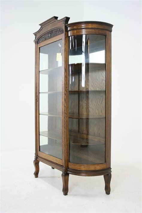 Our catalogue is the perfect help to increase your sales. Antique American Tiger Oak Bow Front China, Display, Curio ...